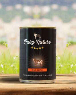 Hundefutter Rind und Gemüse im Menü