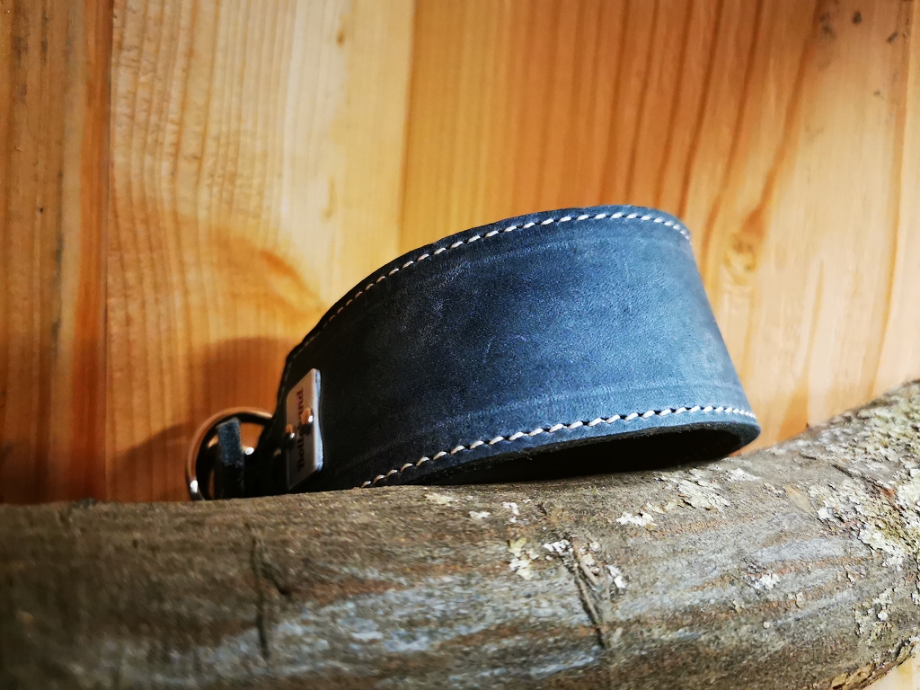 Leder Halsband handgefertigt verjüngt von Jagdeinrichtung 24