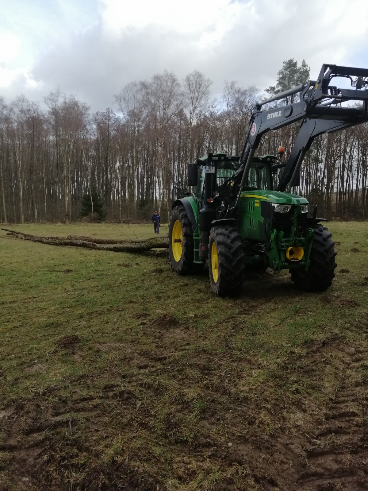 Du betrachtest gerade „Sturmtiefs Zeynep, Ylenia und Antonia zogen über Nord und Mitteldeutschland und verwüstete ganze Wälder“